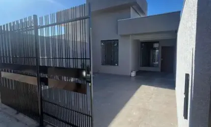 Casa com 3 quartos à venda na Rua Rio Amazonas, Conjunto Residencial Paulino Carlos Filho, Maringá