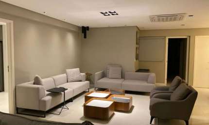 Apartamento Alto Padrão Pé na Areia para Alugar no Green Village – Guaxuma, 206m²
