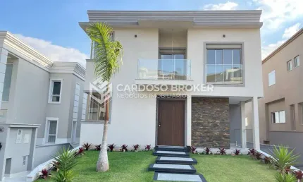 Casa com 4 quartos à venda na Avenida Piraíba, Centro Comercial Jubran, Barueri