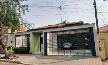 Casa com 3 dormitórios à venda, 163 m² por R$ 947.000,00 - Jardim Europa - Indaiatuba/SP