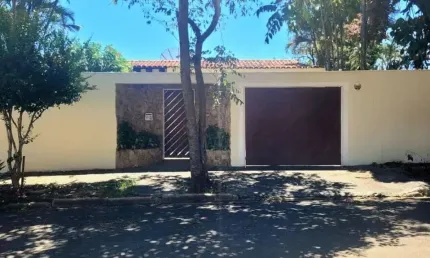 Casa com 3 dormitórios à venda, 160 m² por R$ 1.490.000 - Vila Suíça - Indaiatuba/SP