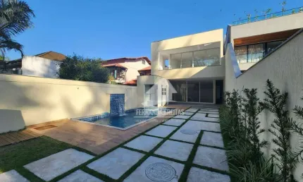 Casa à venda de 4 quartos suítes, 360m² por R$3.850.000 na Barra da Tijuca - Rio de janeiro / RJ