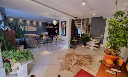 Cobertura duplex à venda de 3 quartos, 190m² por R$2.490.000 na Barra da Tijuca - Rio de Janeiro / RJ.
