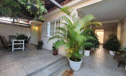Casa duplex à venda, 3 quartos, 198m² por R$620mil - Freguesia - Jacarepaguá - Rio de Janeiro / RJ