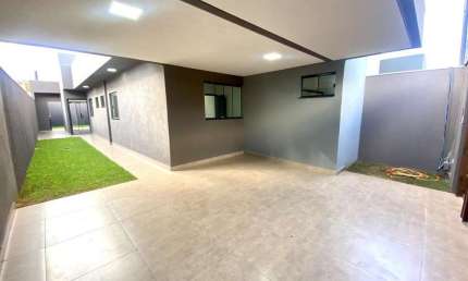 Casa para Venda em Campo Grande, Monte Castelo, 3 dormitórios, 3 suítes, 4 banheiros, 2 vagas