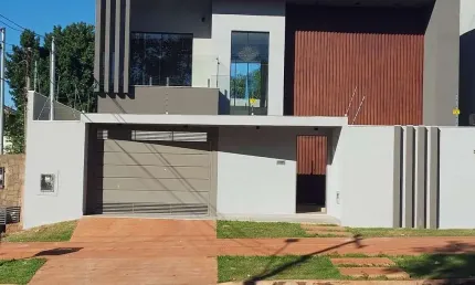 Casa para Venda em Campo Grande, São Francisco, 3 dormitórios, 3 suítes, 3 banheiros, 4 vagas