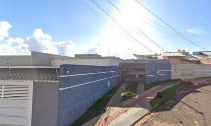 Casa para Venda em Campo Grande, Água Limpa Park, 3 dormitórios, 1 suíte, 2 banheiros, 3 vagas