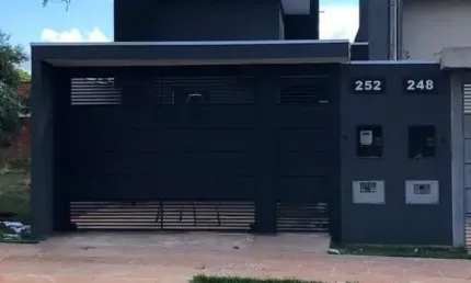 Casa para Venda em Campo Grande, Rita Vieira, 2 dormitórios, 1 suíte, 2 banheiros, 2 vagas