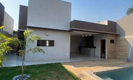 Casa para Venda em Campo Grande, Universitário, 3 dormitórios, 1 suíte, 3 banheiros, 4 vagas