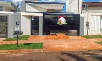Casa para Venda em Campo Grande, Vila Morumbi, 3 dormitórios, 2 suítes, 3 banheiros, 2 vagas