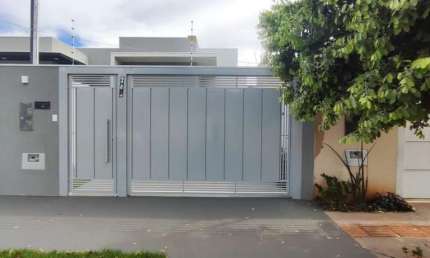 Casa para Venda em Campo Grande, Residencial Alto Tamandaré, 2 dormitórios, 1 suíte, 2 banheiros, 2 vagas
