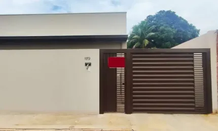 Casa para Venda em Campo Grande, Silvia Regina, 2 dormitórios, 1 suíte, 2 banheiros, 1 vaga