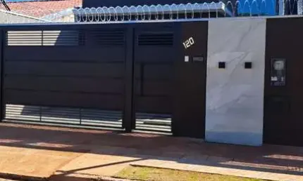 Casa para Venda em Campo Grande, Vila Almeida, 3 dormitórios, 1 suíte, 2 banheiros, 2 vagas
