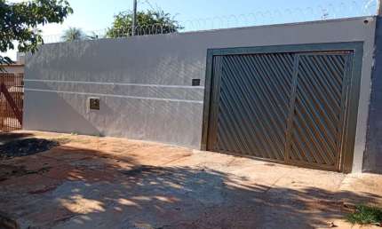 Casa para Venda em Campo Grande, Jardim Colúmbia, 2 dormitórios, 1 banheiro, 2 vagas