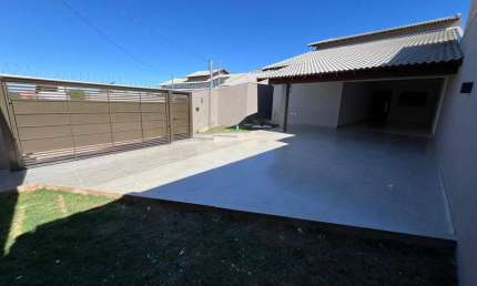 Casa para Venda em Campo Grande, Água Limpa Park, 4 dormitórios, 4 suítes, 5 banheiros, 3 vagas