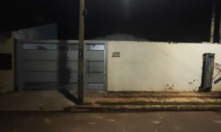 Casa para Venda em Campo Grande, Jardim do Zé Pereira, 3 dormitórios, 1 suíte, 2 banheiros, 3 vagas