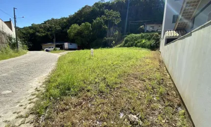 Terreno à venda no Souza Cruz, Brusque 
