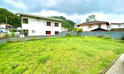 Terreno no bairro guarani com 300 m² todo plano com escritura