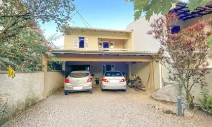 Casa com 4 quartos à venda no Guarani, Brusque 