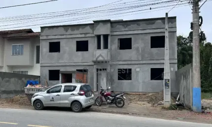 Apartamento á venda com 2 quartos no bairro rio branco em brusque