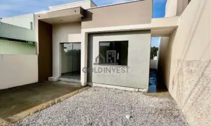 Casa com 3 quartos (1 suíte) com passagem lateral no bairro a no Bairro Volta Grande