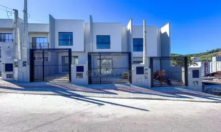 Casa com 3 quartos à venda no Dom Joaquim, Brusque 