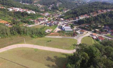 Terreno à venda no Primeiro de Maio, Brusque 