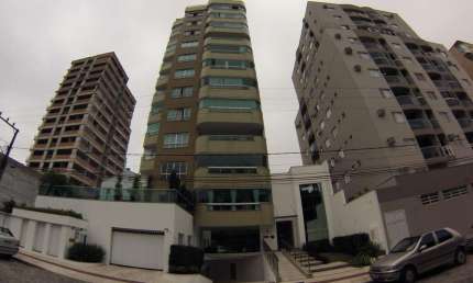 Apartamento à venda, 3 quartos, 3 suítes, 2 vagas, Centro - Brusque/SC