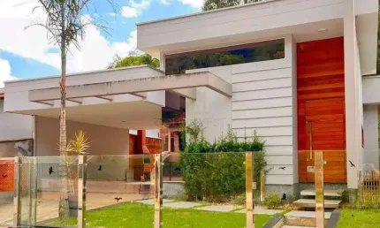 Casa com 3 quartos sendo 1 suíte no bairro Rio Branco