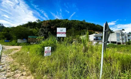Terreno à venda no Zantão, Brusque 