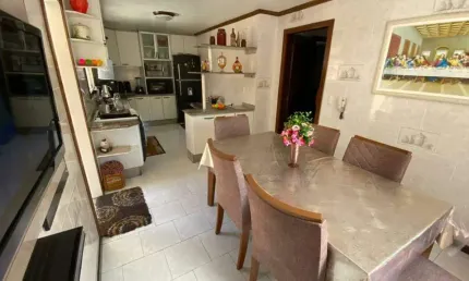 Casa com 4 quartos à venda no Primeiro de Maio, Brusque 