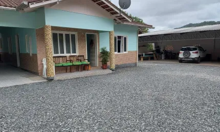 Casa à venda, 2 quartos, 1 suíte, 3 vagas, Cedrinho - Brusque/SC