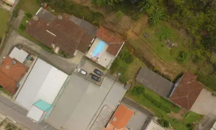 Grande Área no Centro de Brusque com mais de 3.400 m² próximo a Havan, ponto comercial