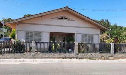 Casa à venda, 5 quartos, 2 vagas, Guabiruba Sul - Guabiruba/SC