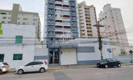 Apartamento à venda, 3 quartos, 1 suíte, 1 vaga, Centro - Brusque/SC