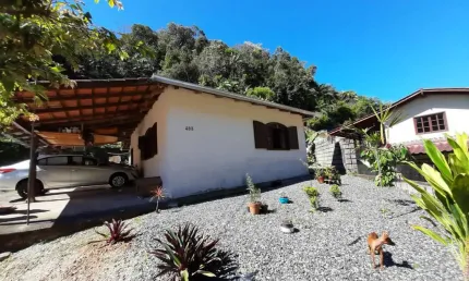 Casa à venda, 2 quartos, 2 vagas, Azambuja - Brusque/SC