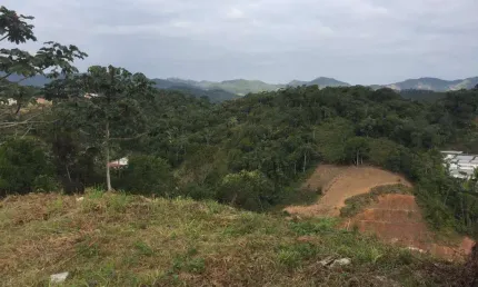 Terreno à venda no Azambuja, Brusque 