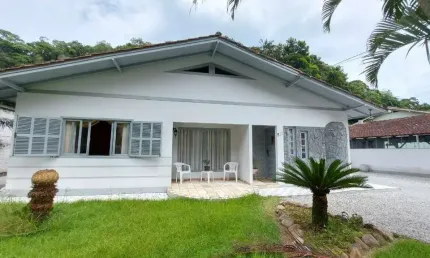 Casa à venda, 2 quartos, 1 suíte, 2 vagas, Guarani - Brusque/SC