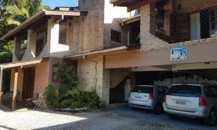 Casa com 4 quartos à venda no Centro I, Brusque 