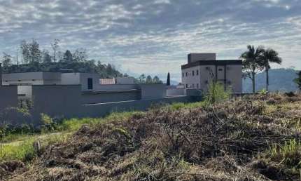 Terreno à venda no Primeiro de Maio, Brusque 