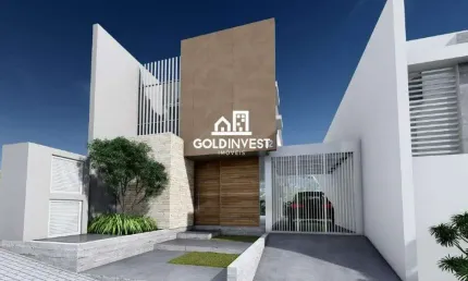 Casa de alto padrão com 3 quartos, sendo 1 suíte, localizada no bairro Guabiruba Sul em Guabiruba