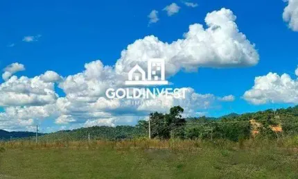 Lote com 260m² em condomínio residencial, no bairro Dom Joaquim, Brusque!