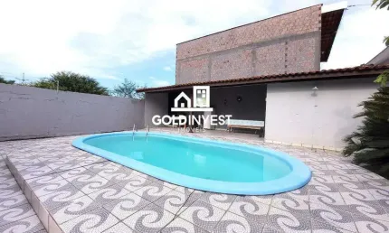 Casa à venda no bairro Santa Teresinha com piscina e dois alugueis