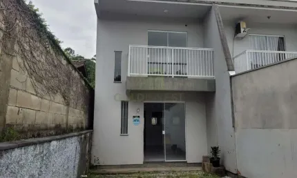 Casa á venda com 2 quartos no bairro Cedrinho em Brusque-SC