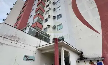 Apartamento bem localizado no bairro Santa Terezinha em frente a Unifebe, 1 suíte + 1 quarto, semi mobiliado
