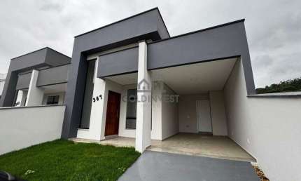 Casa com 1 suíte + 2 quartos e 2 vagas de garagem em Guabiruba