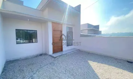 Casa com 3 quartos (1 suíte) com passagem lateral no bairro a no Bairro Volta Grande