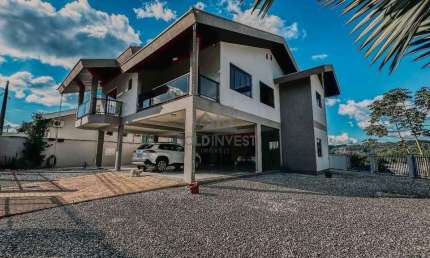 Casa com 4 quartos à venda no Rio Branco, Brusque 