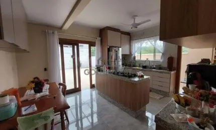 Casa 3 quartos 2 vagas de garagem, 125,00m Dom Joaquim, Brusque.