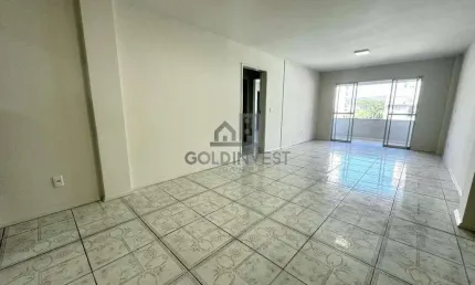 Apartamento amplo com 3 quartos sendo 1 suite no centro de brusque